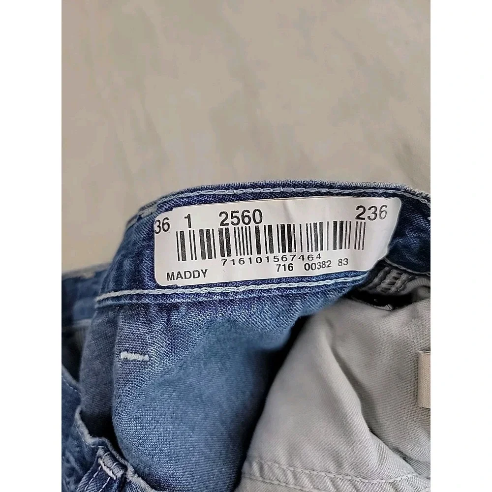 Carhartt dungaree fit